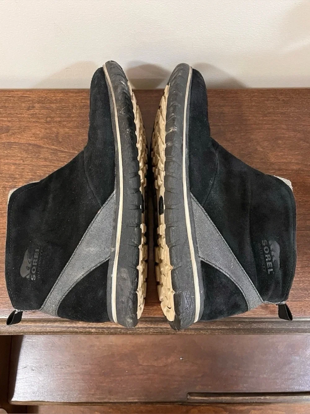 Sorel Waterproof Black Suede Ankle Bootie Pull On Lined Women's Boots Size 10